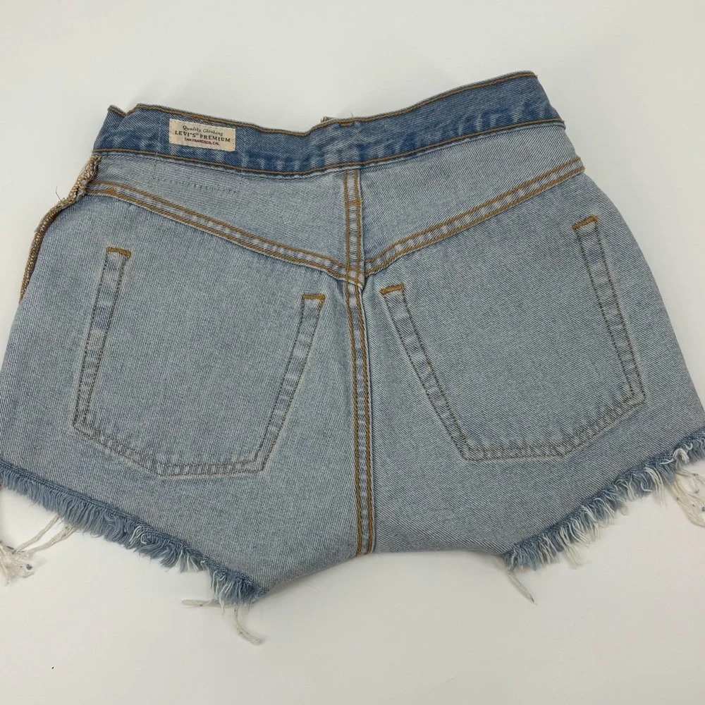 Levi’s 501 Distressed Button Fly Denim Cutoffs Shorts - Picture 9 of 12